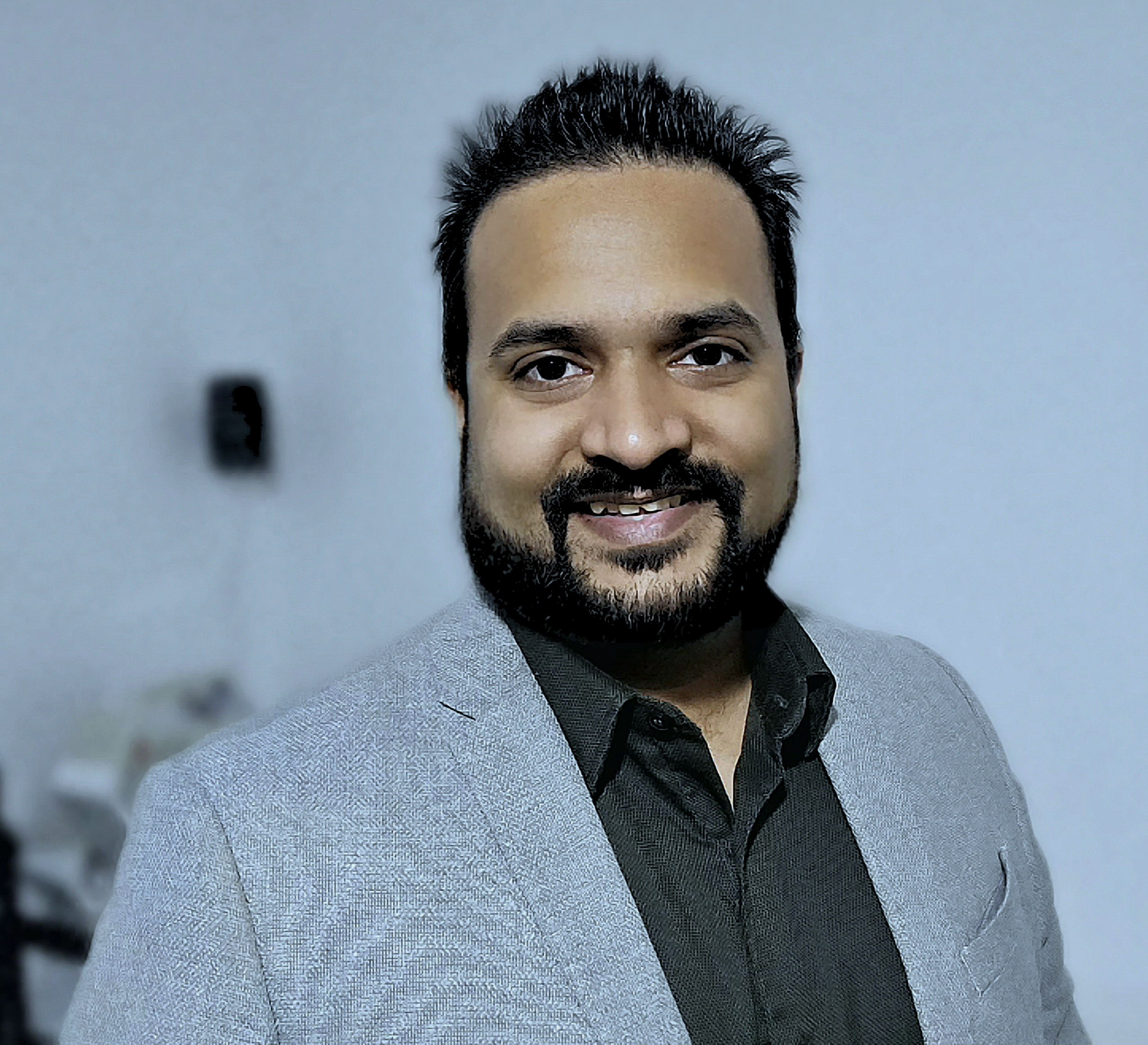 Pasha - Senior Consultant